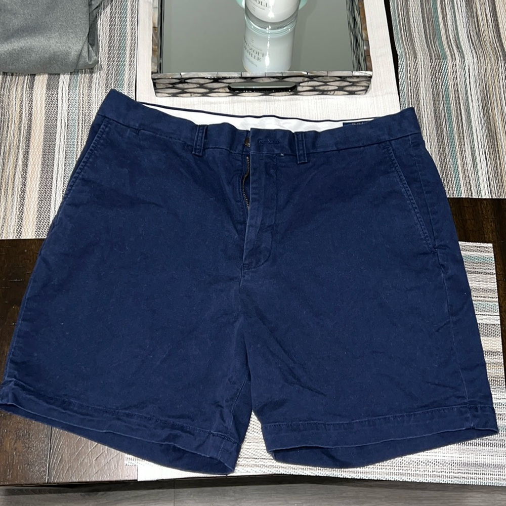 Polo Ralph Lauren - Stretch Classic Fit - Above the knee